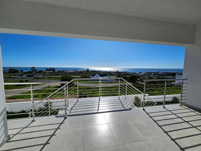 3 Bedroom Property for Sale in Da Gama Bay Western Cape